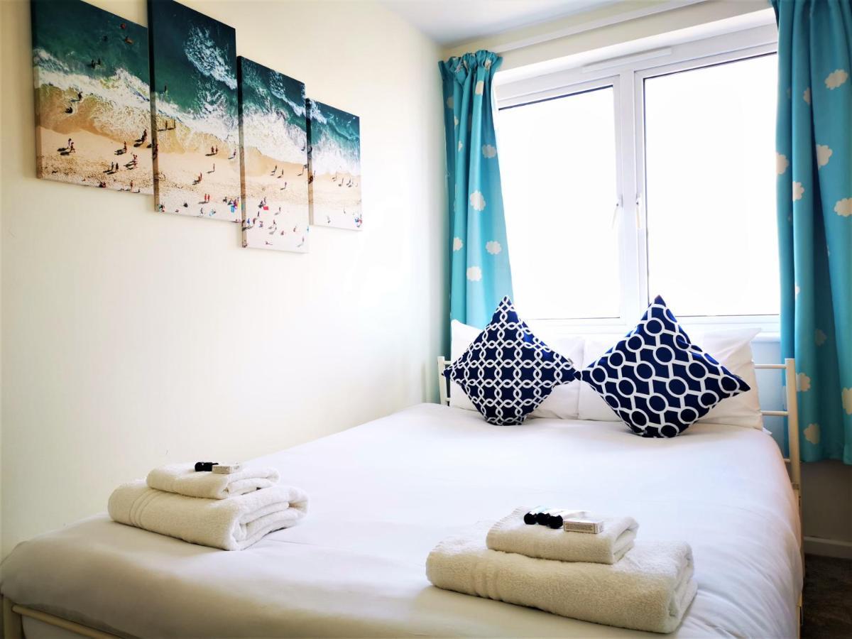Marina Living With Parking, Balcony, Quiet And Secure Apartment Brighton ภายนอก รูปภาพ